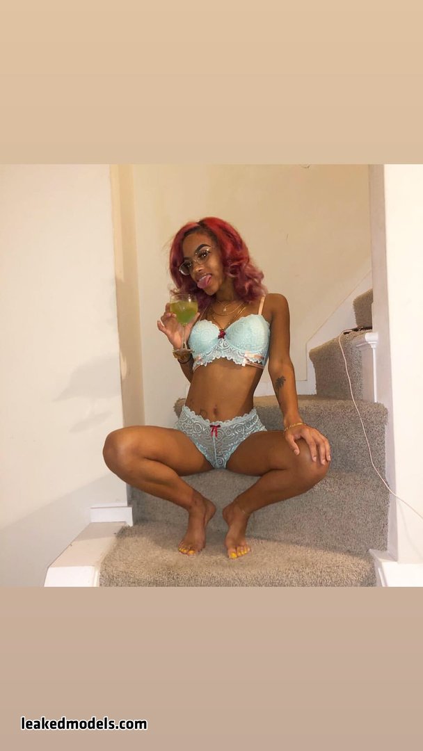 rozay molly Leaks (68 Photos and 8 Videos)