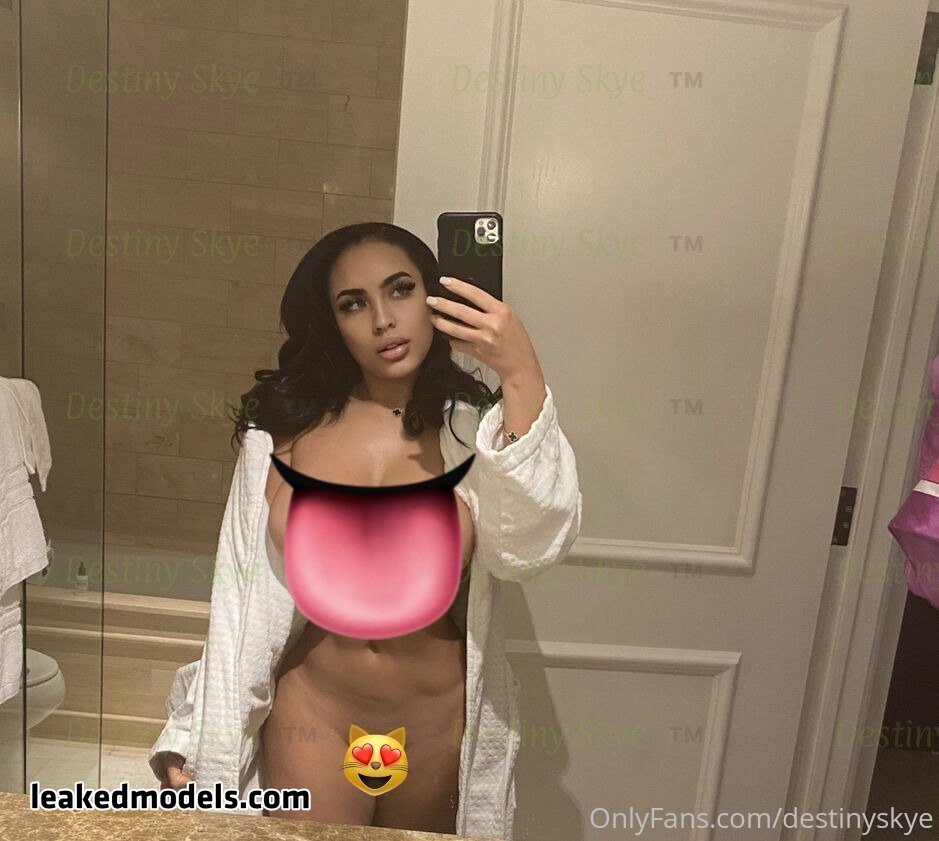 DestinySky nude leaks leakedmodels.com 058 - Destiny Skye – DestinySky OnlyFans Leaks (98 Photos and 9 Videos)