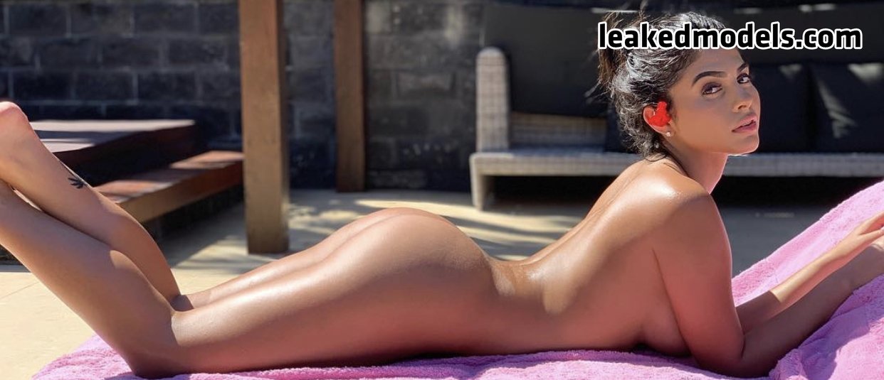 Amanda Trivizas nude leaks leakedmodels.com 019 - Amanda Trivizas Nude (22 Photos + 3 Videos)