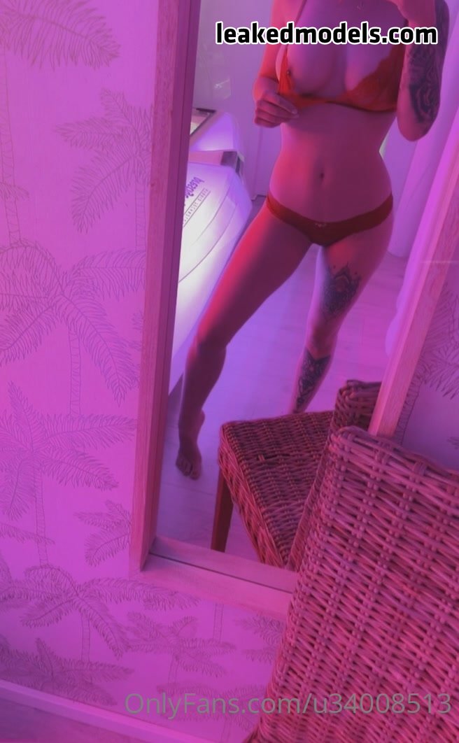 xmilou nude leaks leakedmodels.com 002 - Xmilou Nude (12 Photos + 2 Videos)