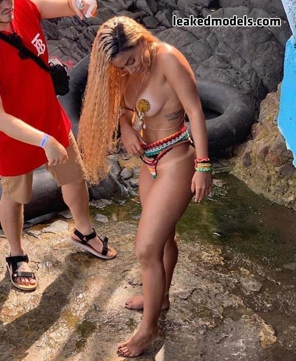 Anitta Nude (14 Photos + 1 Video)