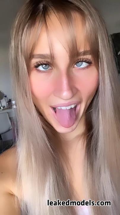 NataliaFadeev nude leaks leakedmodels.com 002 - NataliaFadeev Nude (14 Photos + 2 Videos)