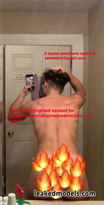 emilivno nude leaks leakedmodels.com 011 - Emilivno Naked (13 Photos + 1 Video)