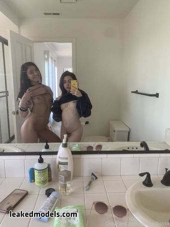 Emilywillisxx Nude Leaks OnlyFans Photo 8