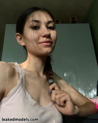 Adorable-dina-official Nude Leaks OnlyFans Photo 8