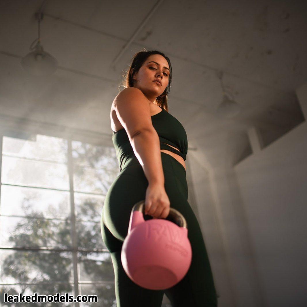 Yasmine-minovski  yasmine_minovski Nude Leaks OnlyFans Photo 4 - Leaked  Models