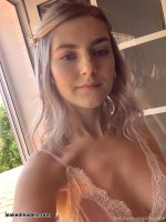 Eva_Elfie_nude_leaks_leakedmodels.com_007.jpg