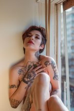 Jayne Ribeiro-Nude-4-leakedmodels.com.jpg