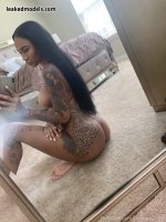 Prettyredz202_nude_leaked_011.jpg