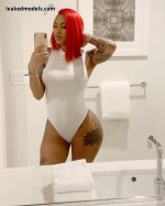 Prettyredz202_nude_leaked_070.jpg