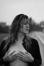 Giovanna Zaina-Nude-12-leakedmodels.com.jpg