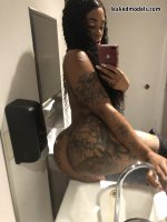 PrettyKezzy202_nude_leaked_028.jpg