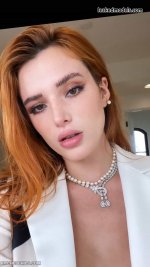 Bella_Thorne_nude_leaked_049.jpg