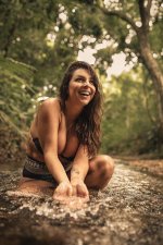 Viviane Mattos-Nude-1-leakedmodels.com.jpg