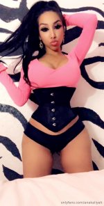 Anakaliyah_nude_leaked_098.jpg