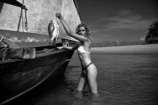 Luna Lubbe-Nude-6-leakedmodels.com.jpg