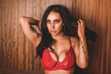 Emily Morgan-Nude-11-leakedmodels.com.jpg