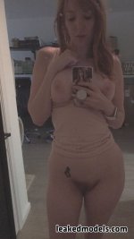 laurenfillsup_nude_leaked_048.jpg