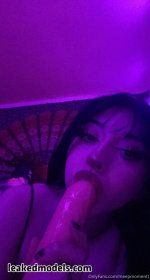 meepmomentt_nude_leaked_051.jpg