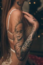 Karina Visser-Nude-1-leakedmodels.com.jpg