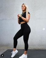 Screenshot 2021-11-18 at 09-21-27 Jordy ( jordydix) • Instagram photos and videos.jpg