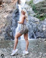 Screenshot 2021-11-18 at 09-22-57 Jordy ( jordydix) • Instagram photos and videos.jpg