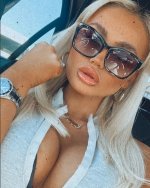 Screenshot 2021-12-10 at 14-01-51 courtney ( courtneydoylex) is on Instagram.jpg