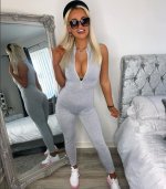 Screenshot 2021-12-10 at 14-02-04 courtney ( courtneydoylex) is on Instagram.jpg