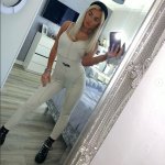 Screenshot 2021-12-10 at 14-03-01 courtney ( courtneydoylex) is on Instagram.jpg