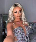 Screenshot 2021-12-10 at 14-05-14 courtney ( courtneydoylex) is on Instagram.jpg