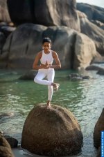 Diana Azavedo-Nude-21-leakedmodels.com.jpg