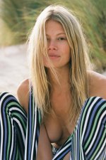 Schirin Frosch-Nude-8-leakedmodels.com.jpg