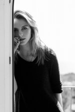 Kim Lêa-Nude-1-leakedmodels.com.jpg