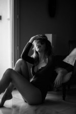 Kim Lêa-Nude-18-leakedmodels.com.jpg