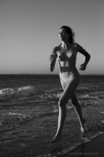 Kelly Carlson-Nude-1-leakedmodels.com.jpg