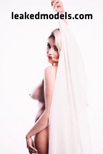 stepanka_leaked_nude_leakedmodels.com_0040.jpg