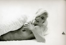 Marilyn_Monroe_-_The_Entire_Bert_Stern_Photoshoot_83472.jpg