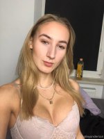 haileyanderson - 2021-10-24 - 961x1280_0a51defe32f2567311375ededd88f1f3.jpg