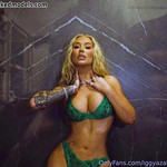 Iggy-azalea_Nude_Leaks_leakedmodels.com_0006.jpg