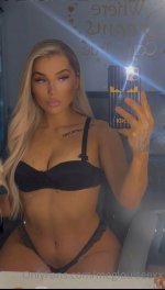 Meg Davies 960x1687_23397997f888bc210ae5fbf3428834e2.jpg