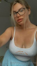 talisnova - 2022-08-05 - 720x1280_c4981676c6587a2a5e90a82ce7039c1d.jpg