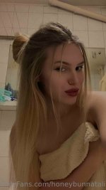 honeybunnatalina - 2023-01-31 - 720x1280_aa70e7a606949d7d013cba9f637a5c5c.jpg