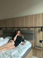 honeybunnatalina - 2023-02-25 - 960x1280_f567ba62e82d7a86163b18acce6a0b36.jpg