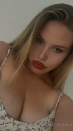 honeybunnatalina - 720x1280_72a1584998a26ba942a78c3af6c209d3.jpg