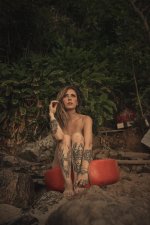 Caroline Heves-Nude-12-leakedmodels.com.jpg