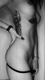 Juicy_Julsie (16).jpeg