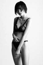 Miki Hamano-Nude-15-leakedmodels.com.jpg