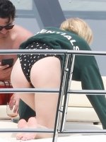 sophie_turner7 (1).jpg