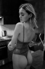 Talia Hudson-Nude-1-leakedmodels.com.jpg