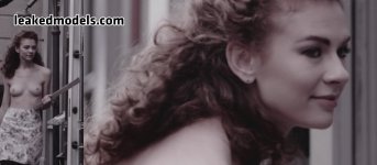 anya_laricheva_leaked_nude_leakedmodels.com_0017.jpg